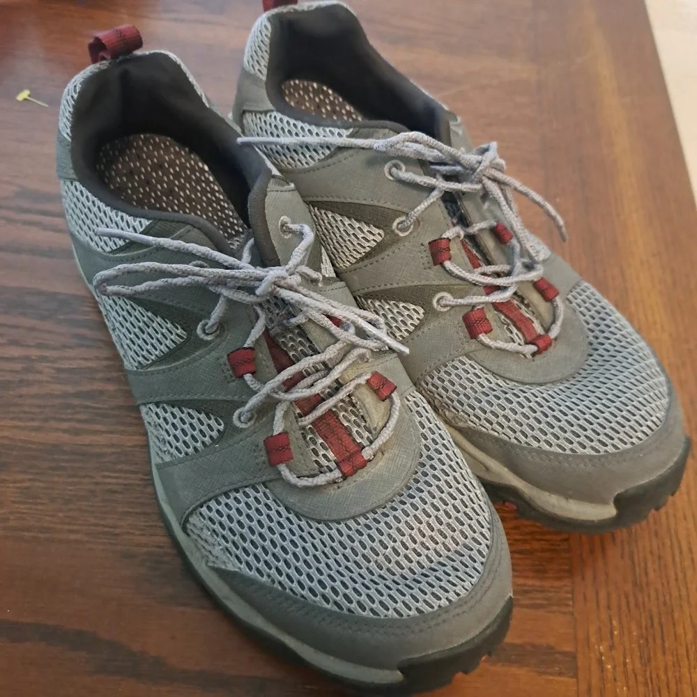 LL Bean Mens Gray Burgundy Mesh Hiking Trail Shoes 299933 Size 10 Medium